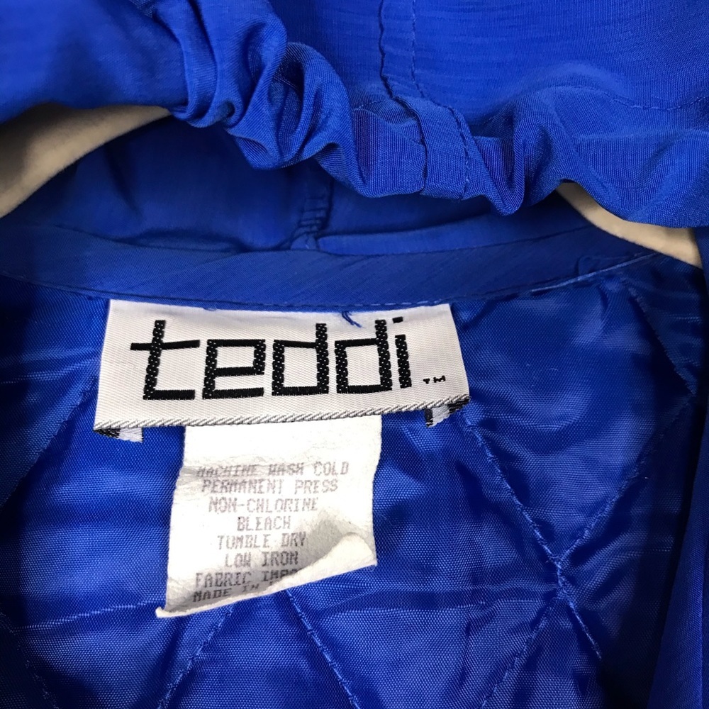 Vintage silky studded hooded parachute windbreaker - Picture 2 of 7